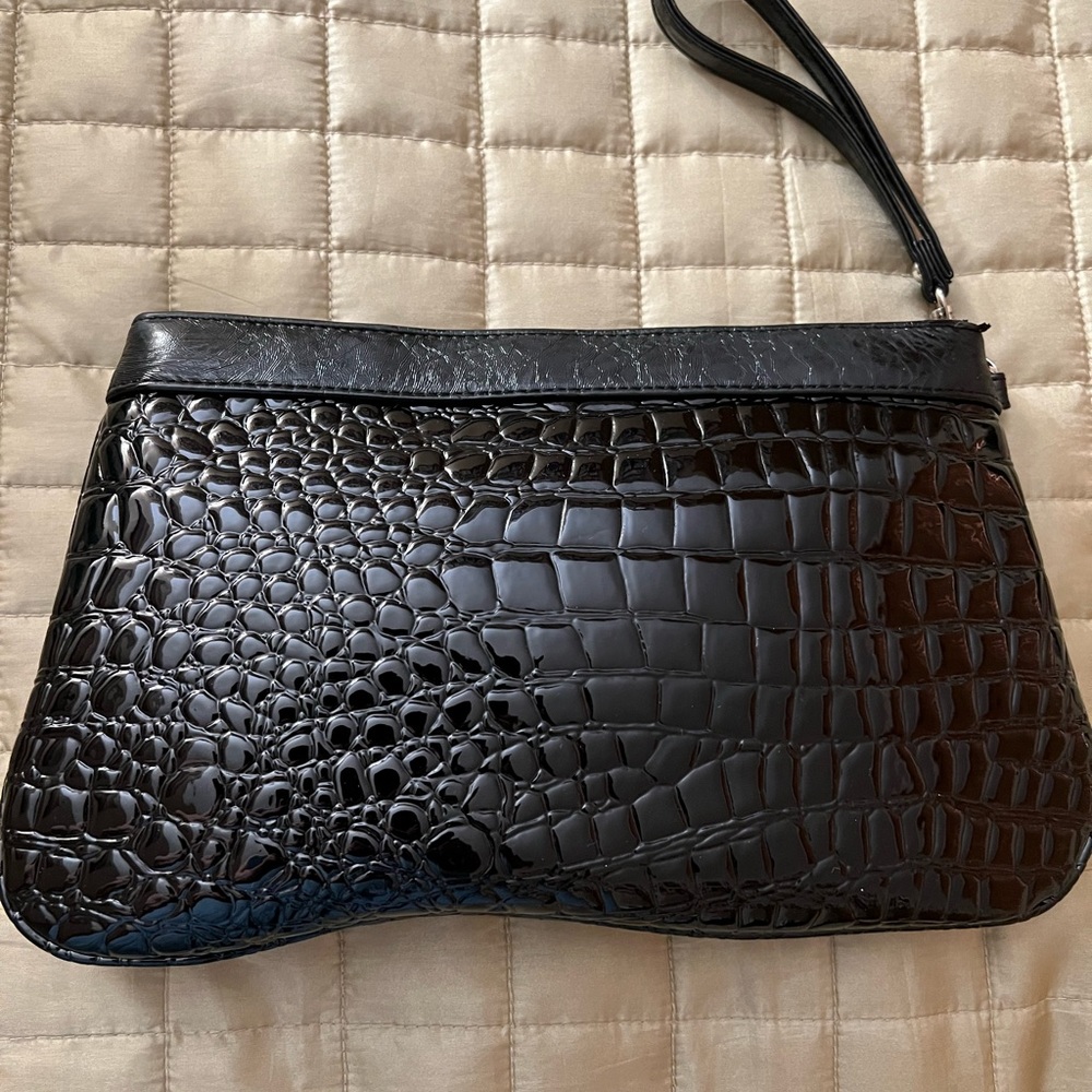 Express clutch like new